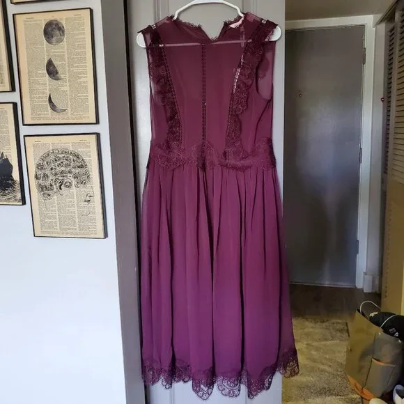 NWT Ted Baker Maroon Porrla Frill Lace Midi Dress